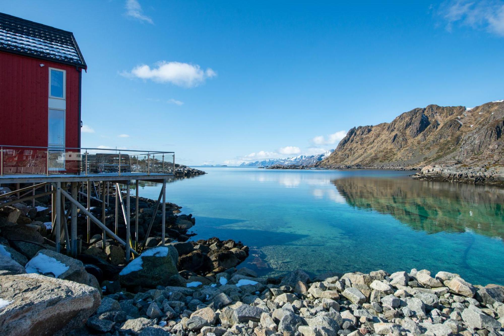 Lofoten Waterfront Luxury Lodge 巴尔斯塔 外观 照片